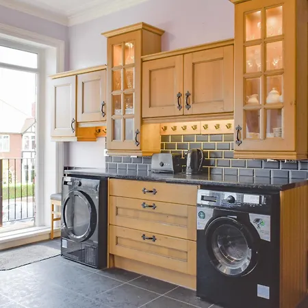 Turret Retreat